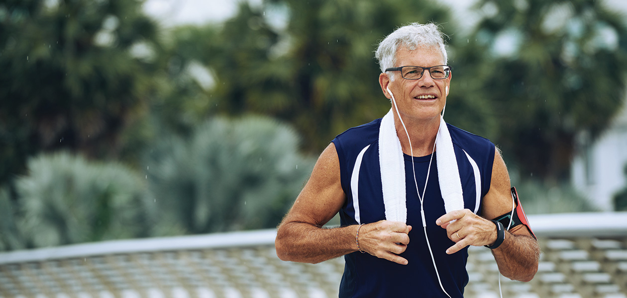 active man exercising outdoors with gray hair 2026 01 07 07 11 49 utc