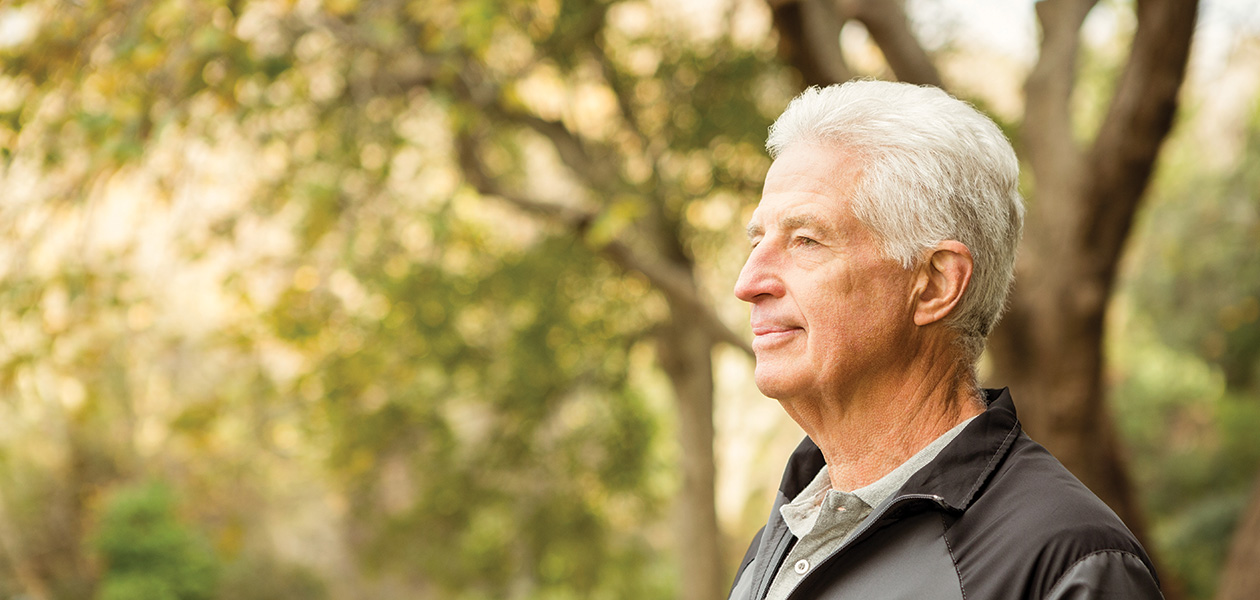 senior man in the park on an autumns day 2026 03 25 00 52 46 utc